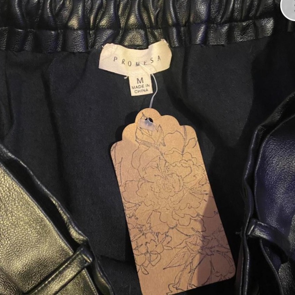 Promesa mini skirt Vegan leather NWT - Picture 3 of 3